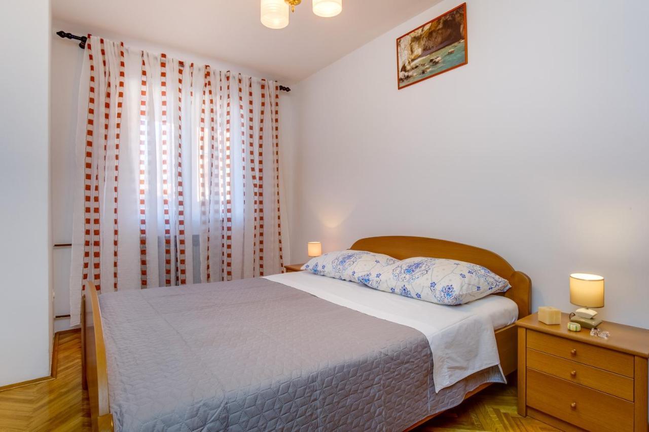 Apartments Franjo Мали-Лошинь Экстерьер фото