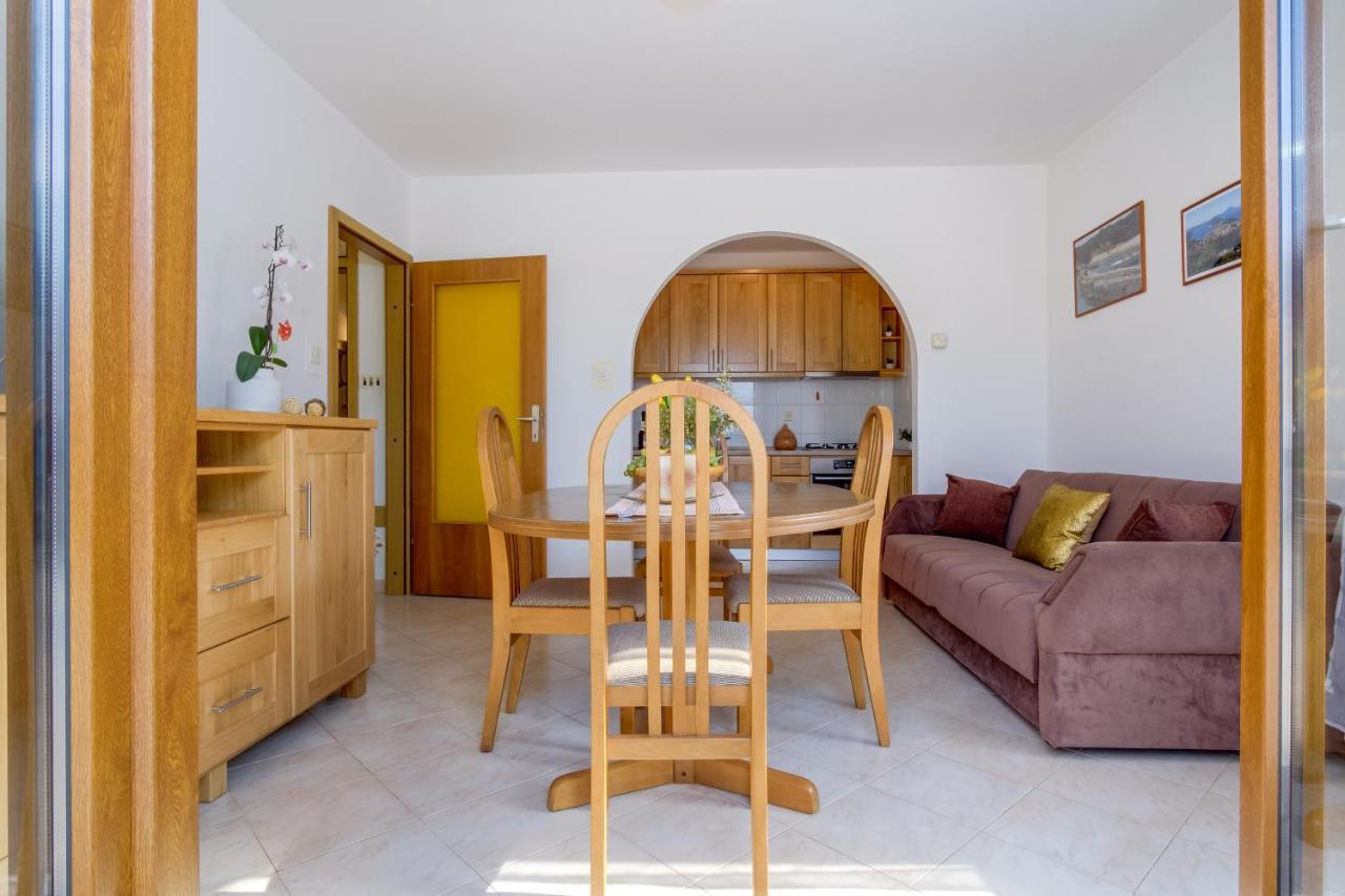 Apartments Franjo Мали-Лошинь Экстерьер фото