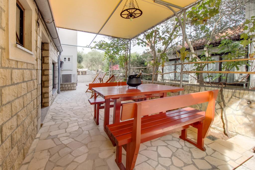 Apartments Franjo Мали-Лошинь Номер фото